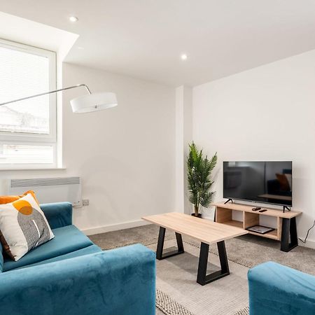 Lovely 1 Bedroom Apartment In Central Rotherham Exterior photo